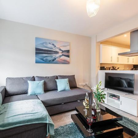 Dartford, Kent - Modern 2Bd 2Bath En-Suite Bungalow M25 Bluewater Εξωτερικό φωτογραφία