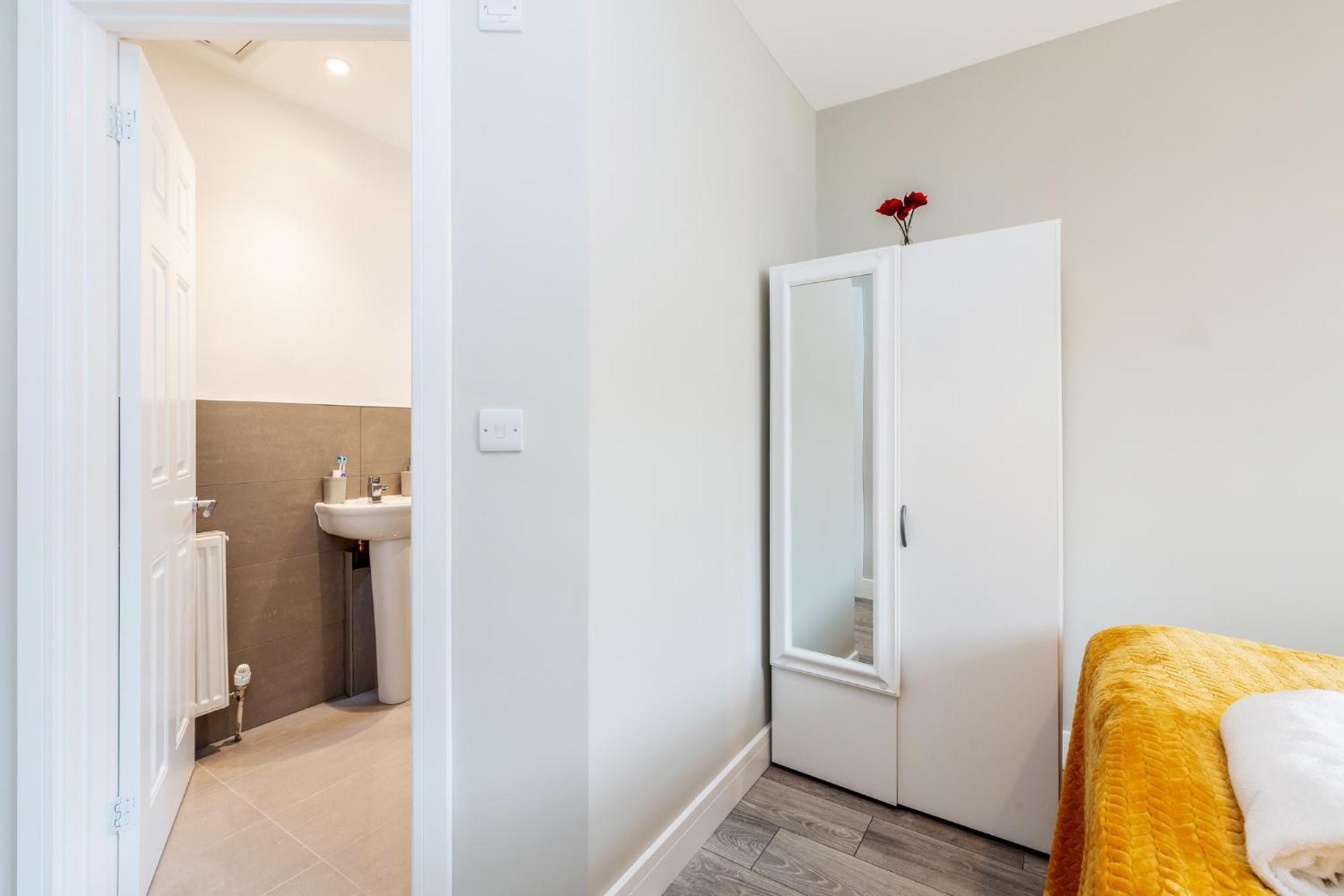 Dartford, Kent - Modern 2Bd 2Bath En-Suite Bungalow M25 Bluewater Εξωτερικό φωτογραφία