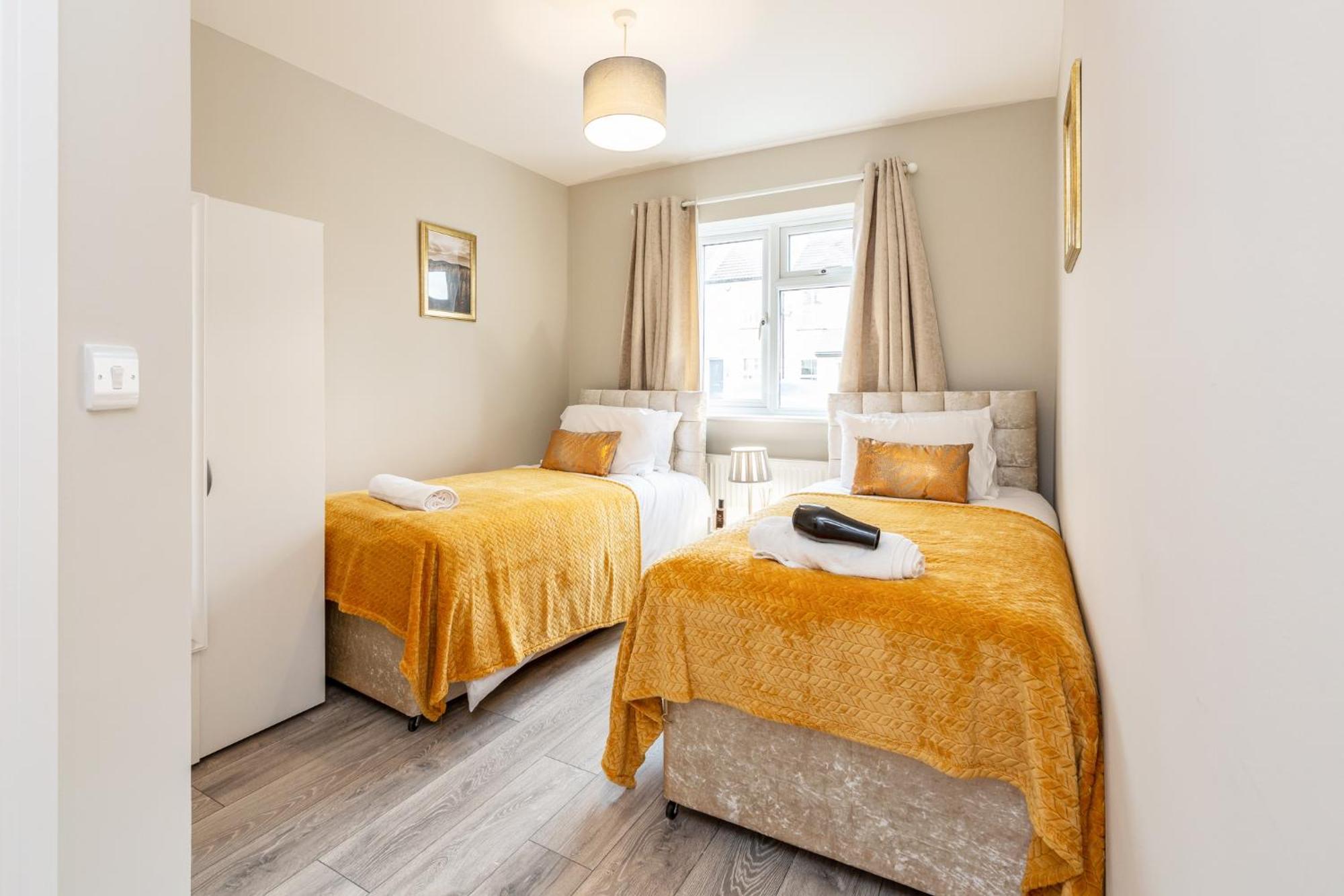Dartford, Kent - Modern 2Bd 2Bath En-Suite Bungalow M25 Bluewater Εξωτερικό φωτογραφία
